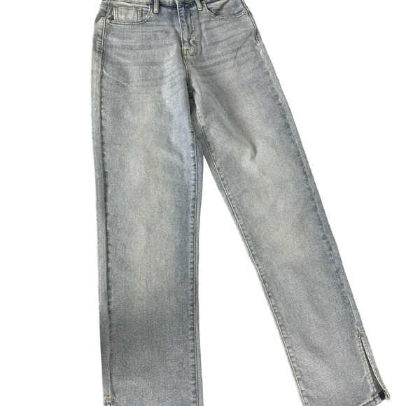 Brand new Guess jeans high waisted strait leg light wash size 26 - Picture 2 of 6